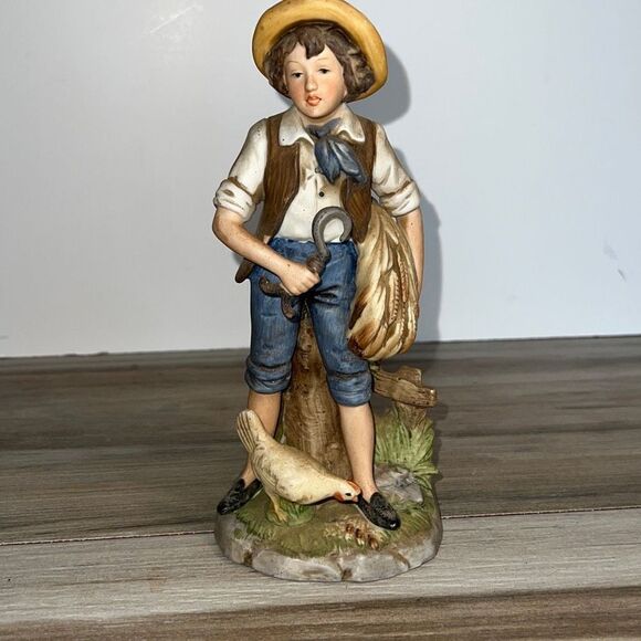 Vintage HOMCO Figurine Boy holding Wheat with Rooster At His Feet - Picture 1 of 9